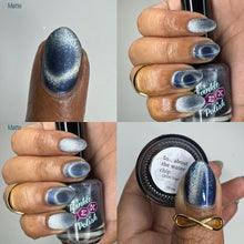 Load image into Gallery viewer, Twinkle Hex Polish - So...about the water chip - MAGNETIC