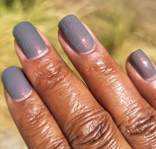 Load image into Gallery viewer, Humble Bee Polish - acillateM