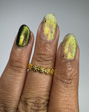 Load image into Gallery viewer, The Peach Pit Co. - Spectra Crawler - OVERSTOCK