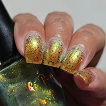 Load image into Gallery viewer, The Peach Pit Co. - Spectra Crawler - OVERSTOCK
