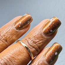 Load image into Gallery viewer, Humble Bee Polish - xarhtnA