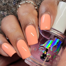 Load image into Gallery viewer, Sassy Cats Lacquer - Purrfect Shine - QDTC