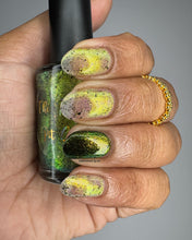 Load image into Gallery viewer, The Peach Pit Co. - Spectra Crawler - OVERSTOCK