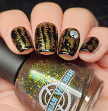 Load image into Gallery viewer, Victorian Varnish - Creekside Chills