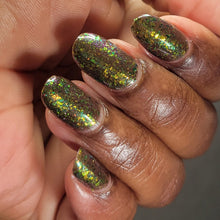 Load image into Gallery viewer, Victorian Varnish - Creekside Chills