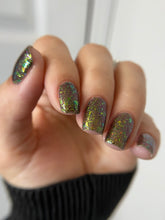 Load image into Gallery viewer, Victorian Varnish - Creekside Chills