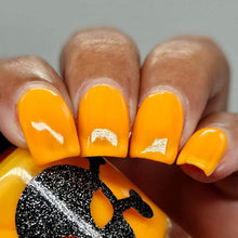 Load image into Gallery viewer, Paradox Polish - The Crow - GITD TOPPER