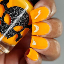 Load image into Gallery viewer, Paradox Polish - The Crow - GITD TOPPER