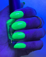 Load image into Gallery viewer, Ribbits - Green Machine Laser Beam