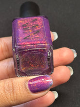 Load image into Gallery viewer, Naps & Nails - All's Well ,That Ends Well