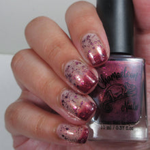 Load image into Gallery viewer, Chamaeleon Nails - Janeway‘s Inner Strength - THERMAL