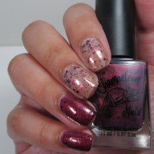 Load image into Gallery viewer, Chamaeleon Nails - Janeway‘s Inner Strength - THERMAL