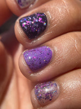 Load image into Gallery viewer, Humble Bee Polish - She's Got Sparkle On Her Face