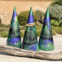 Load image into Gallery viewer, Bernd Offerings - Beyond The Trees Ring Holder