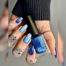 Load image into Gallery viewer, Tyler's Trinkets - Blue Dragon - MAGNETIC