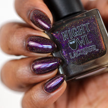 Load image into Gallery viewer, Night Owl Lacquer - The Star
