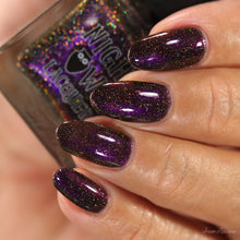 Load image into Gallery viewer, Night Owl Lacquer - The Star
