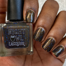 Load image into Gallery viewer, Night Owl Lacquer - War Never Changes
