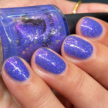 Load image into Gallery viewer, Rain Dance Lacquer - Groovy
