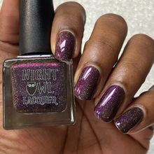 Load image into Gallery viewer, Night Owl Lacquer - The Star
