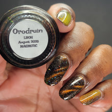 Load image into Gallery viewer, Rain Dance Lacquer - Orodruin - MAGNETIC
