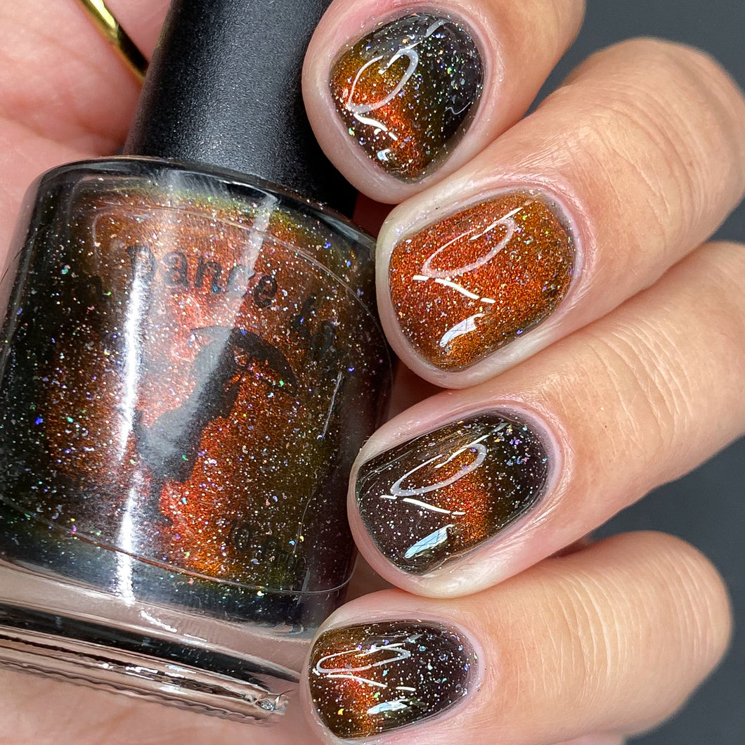 Rain Dance Lacquer - Orodruin - MAGNETIC