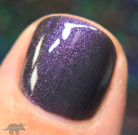 Dark & Twisted Lacquer - Haunted Cemetery