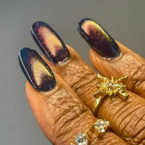 Dark & Twisted Lacquer - Dracula