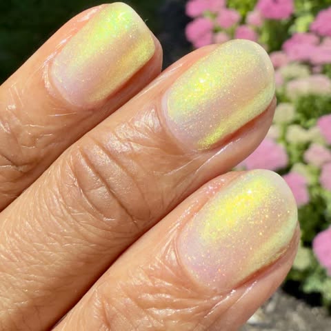 Dark & Twisted Lacquer - Apparition