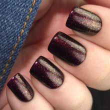 Load image into Gallery viewer, Dark &amp; Twisted Lacquer - Six Swans
