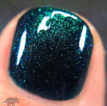 Load image into Gallery viewer, Dark &amp; Twisted Lacquer - Haunted Sea
