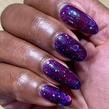 Load image into Gallery viewer, Dark &amp; Twisted Lacquer - The Truth Is Out There
