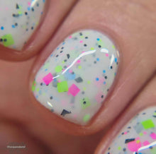 Load image into Gallery viewer, Dark &amp; Twisted Lacquer - Nothin&#39; But A Good Time
