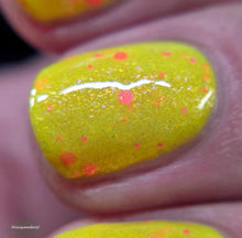 Load image into Gallery viewer, Dark &amp; Twisted Lacquer - Dracula Doesn't Drink Lemonade
