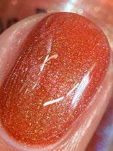 Load image into Gallery viewer, Rain Dance Lacquer - Caramel Kissed - MAGNETIC
