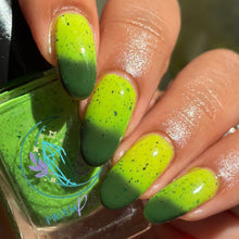 Load image into Gallery viewer, Prism Polish UK - Creepy Jelly - THERMAL
