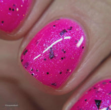 Load image into Gallery viewer, Dark &amp; Twisted Lacquer - Nobody&#39;s Fool
