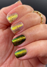 Load image into Gallery viewer, The Peach Pit Co. - Spectra Crawler - OVERSTOCK
