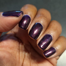 Load image into Gallery viewer, Humble Bee Polish - Fate's Hands
