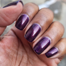 Load image into Gallery viewer, Humble Bee Polish - Fate's Hands
