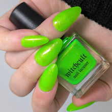 Load image into Gallery viewer, Witchcult Nail Lacquer - Poison Apple Taffy
