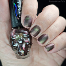 Load image into Gallery viewer, Wicked Lacquer - The Ghoul 2.0 - MAGNETIC
