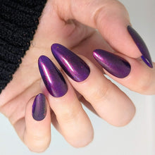 Load image into Gallery viewer, Humble Bee Polish - Fate's Hands
