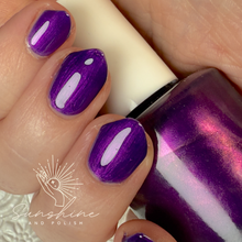 Load image into Gallery viewer, Sassy Cats Lacquer - Rolling Hills

