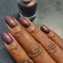 Load image into Gallery viewer, Sassy Cats Lacquer - Enochian Glow
