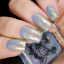 Load image into Gallery viewer, Chamaeleon Nails - Heaven’s Frequency - THERMAL
