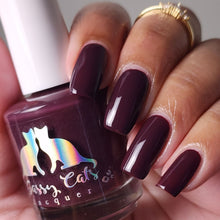 Load image into Gallery viewer, Sassy Cats Lacquer -Fiery Glow
