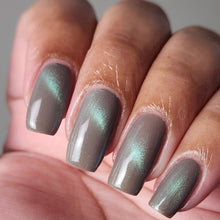Load image into Gallery viewer, Sassy Cats Lacquer - Absolute Power - MAGNETIC
