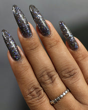 Load image into Gallery viewer, Cracked Polish - Purglittertory
