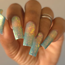 Load image into Gallery viewer, Chamaeleon Nails - Heaven’s Frequency - THERMAL
